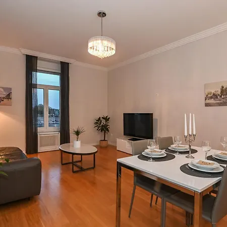 Apartment The View Luxury *