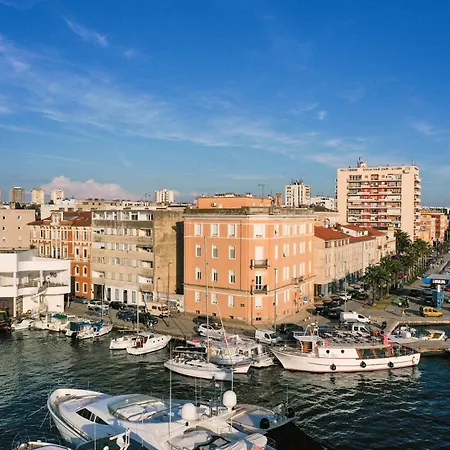 The View Luxury Apartamento